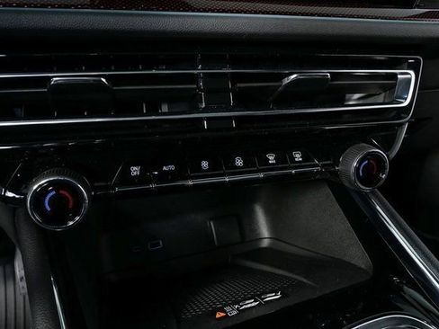 New 2026 Chevrolet Traverse RS w/ LPO, Floor Liner Package image 15