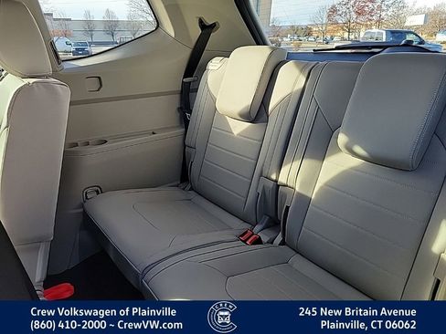 New 2026 Volkswagen Atlas SEL image 48