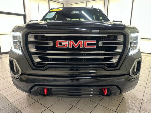 Certified 2022 GMC Sierra 1500 AT4 w/ AT4 Preferred Package AWD/4WD image 11