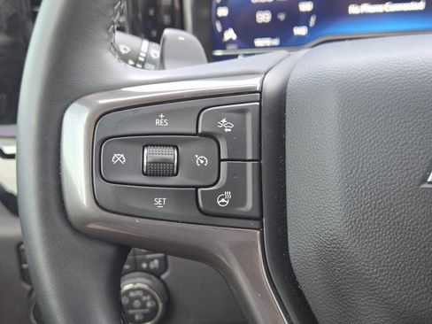 Used 2024 Chevrolet Silverado 1500 ZR2 w/ Technology Package AWD/4WD image 27
