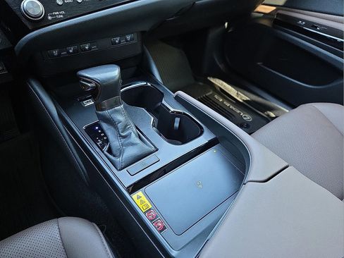 Used 2023 Lexus ES 350 w/ Premium Package image 25