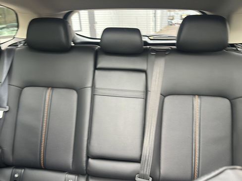 Used 2025 MAZDA CX-50 AWD 2.5 Hybrid w/ Premium Pkg image 25