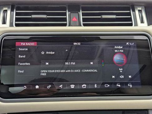 Used 2020 Land Rover Range Rover Long Wheelbase HSE AWD/4WD image 30