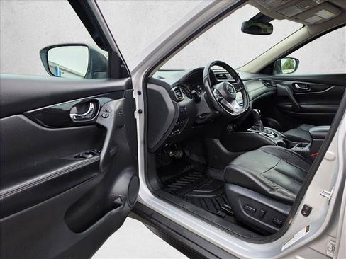 Used 2018 Nissan Rogue SL AWD/4WD image 21