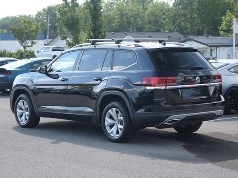Used 2018 Volkswagen Atlas Launch Edition FWD image 25
