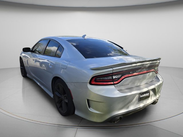 Used 2022 Dodge Charger R/T w/ Plus Group RWD image 7