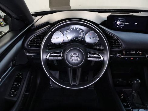 Used 2022 MAZDA MAZDA3 s FWD image 18