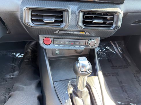 Used 2024 Ford Mustang Coupe image 24