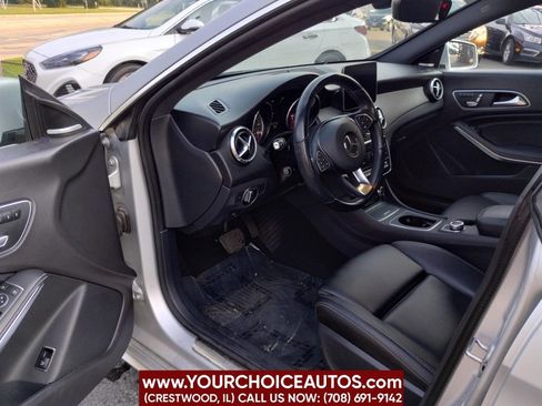 Used 2019 Mercedes-Benz CLA 250 4MATIC image 11