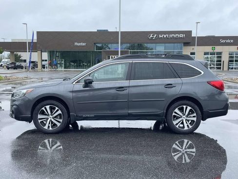 Used 2019 Subaru Outback 2.5i Limited AWD/4WD image 27