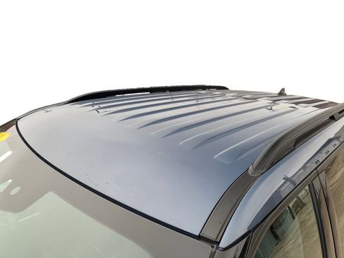 Used 2021 Ford Explorer XLT w/ Equipment Group 202A image 17