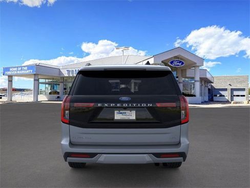 New 2025 Ford Expedition Max Platinum w/ Platinum Ultimate Package image 5