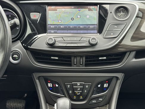 Used 2019 Buick Envision Essence image 30