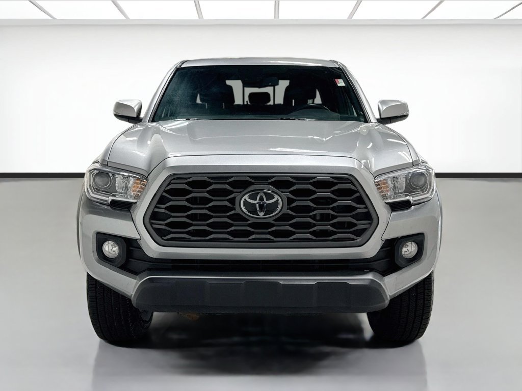 Used 2023 Toyota Tacoma TRD Off-Road w/ Technology Package AWD/4WD image 2