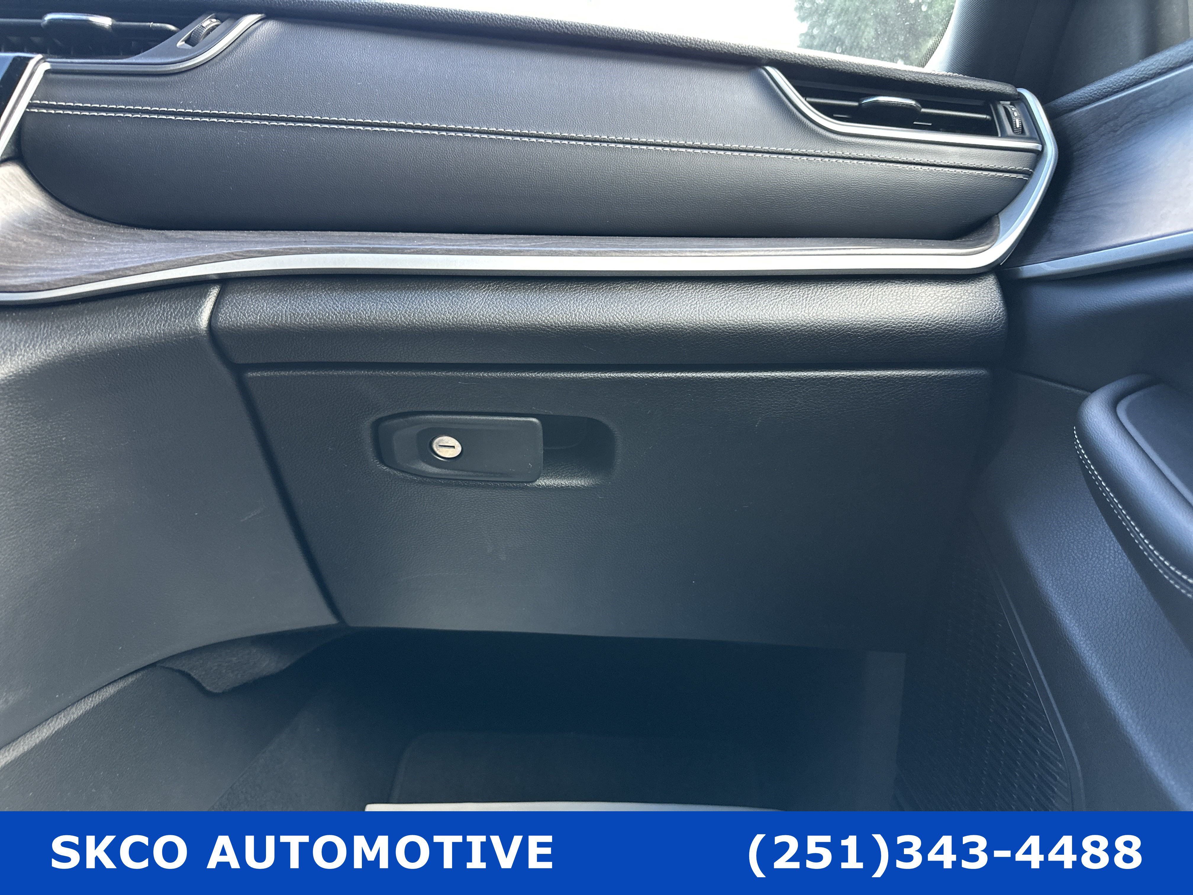 Used 2024 Jeep Grand Cherokee Limited AWD/4WD image 24