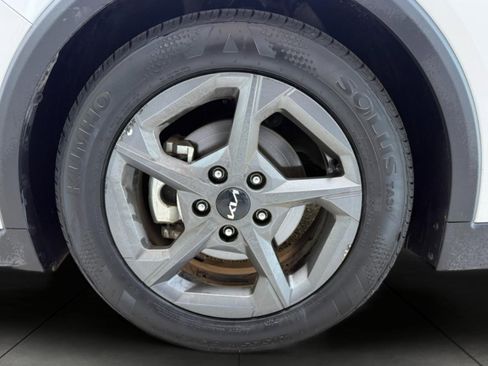 Used 2025 Kia K4 FWD image 8
