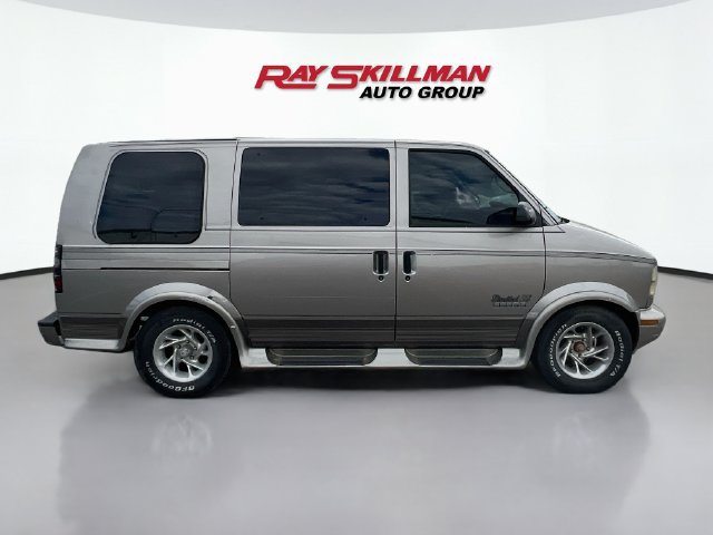 Used 2001 GMC Safari RWD image 7