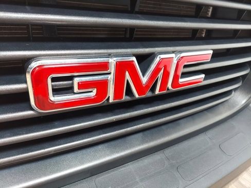 Used 2016 GMC Savana 3500 image 10