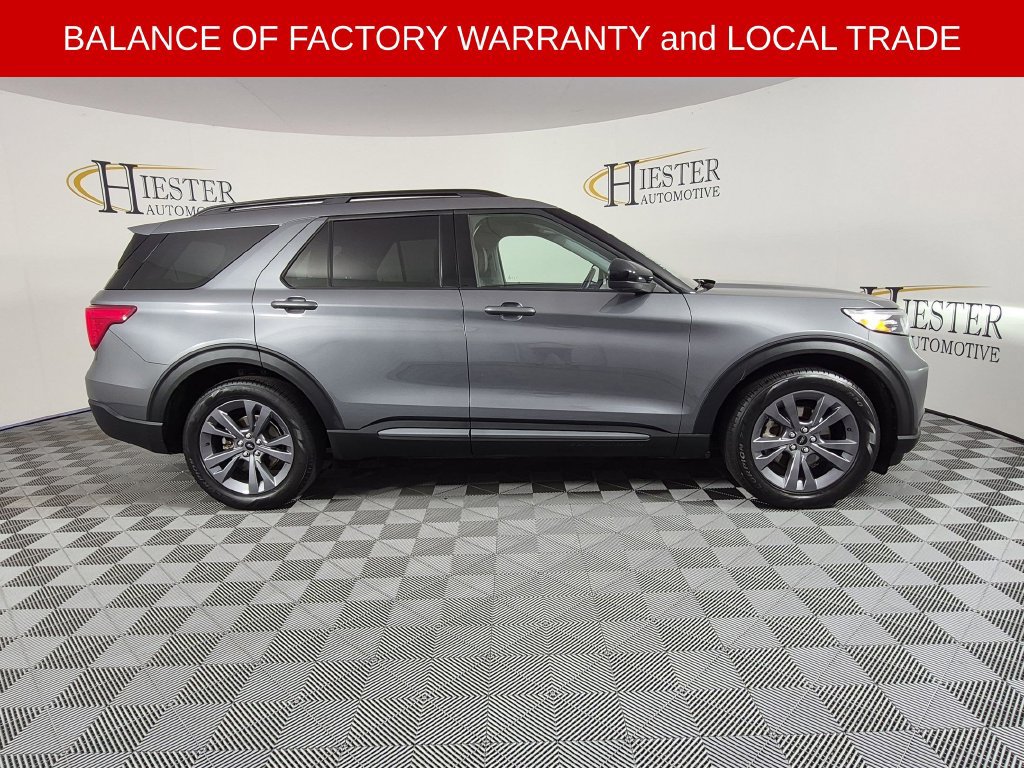 Used 2022 Ford Explorer XLT w/ Equipment Group 202A RWD image 4
