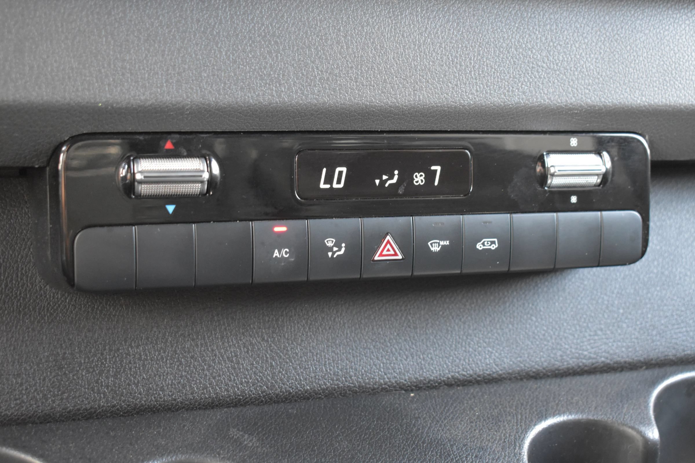 Used 2021 Mercedes-Benz Sprinter 2500 image 20