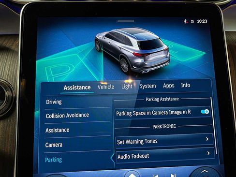 Certified 2026 Mercedes-Benz GLC 300 4MATIC image 38