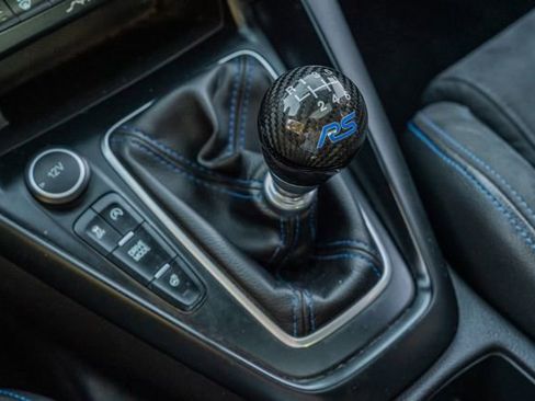 Used 2017 Ford Focus RS image 30