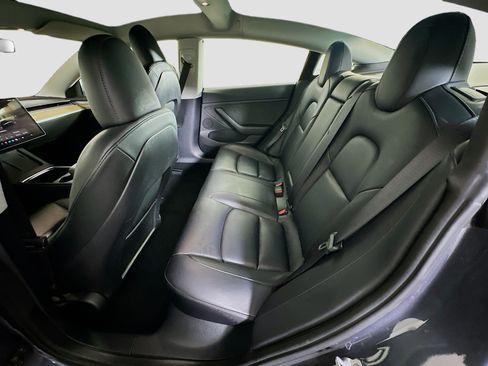 Used 2023 Tesla Model 3 Standard Range RWD image 27
