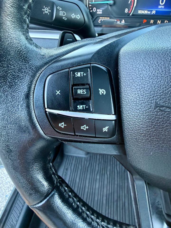 Used 2020 Ford Explorer XLT w/ Equipment Group 202A AWD/4WD image 18