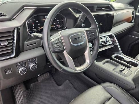 Certified 2025 GMC Sierra 2500 Denali AWD/4WD image 12