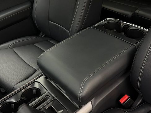 Used 2026 Ford F150 Lariat AWD/4WD image 25