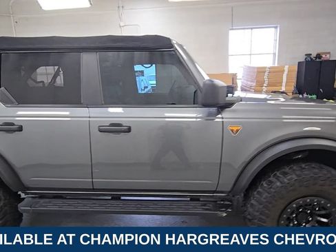 Used 2021 Ford Bronco Badlands AWD/4WD image 6