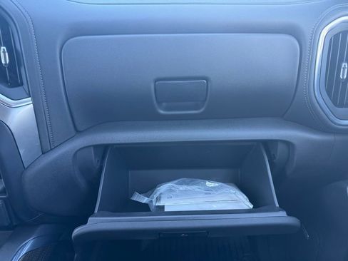 Used 2021 Chevrolet Silverado 1500 LT Trail Boss w/ Convenience Package II image 29