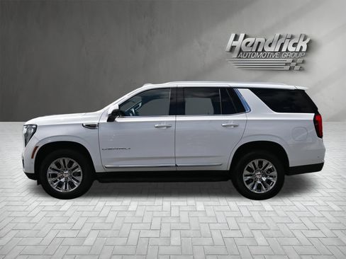 Used 2025 GMC Yukon Denali AWD/4WD image 7