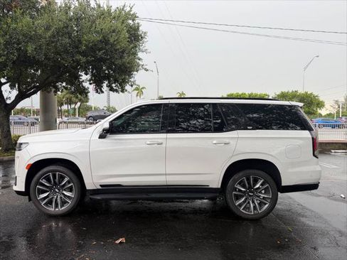 Used 2021 Cadillac Escalade Sport RWD image 7