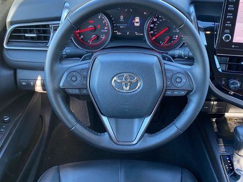 Used 2022 Toyota Camry XSE image 7