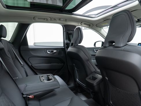 New 2026 Volvo XC60 B5 Plus w/ Climate Package AWD/4WD image 23