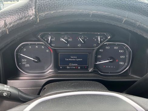 Used 2020 GMC Sierra 1500 Elevation w/ Elevation Value Package AWD/4WD image 14