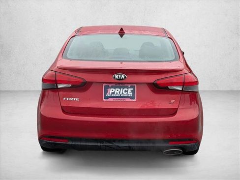 Used 2018 Kia Forte S image 6