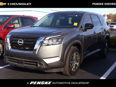 Used 2025 Nissan Pathfinder S