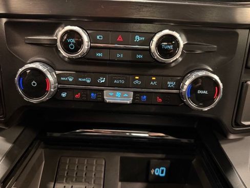 Used 2026 Ford F350 Lariat AWD/4WD image 39
