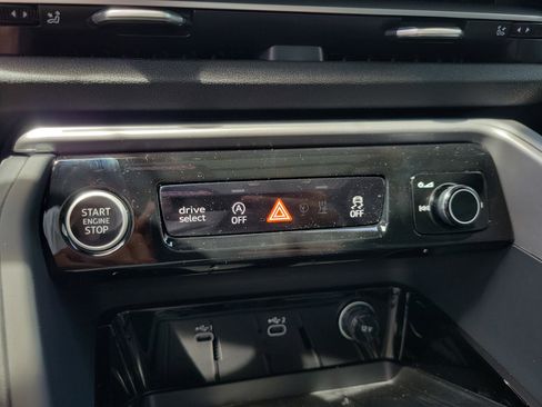 New 2026 Audi Q5 Premium AWD/4WD image 24
