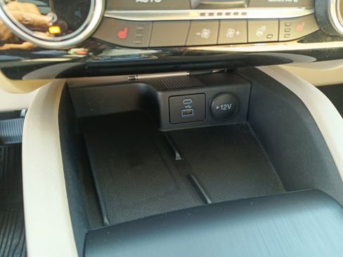 Used 2022 Ford Escape SEL image 14