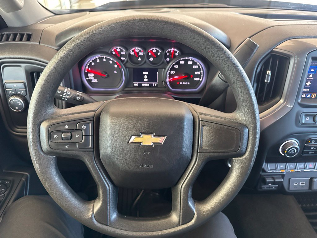 Used 2023 Chevrolet Silverado 1500 Custom RWD image 17