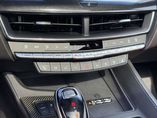 Used 2024 Cadillac CT5 Premium Luxury w/ Platinum Package AWD/4WD image 32