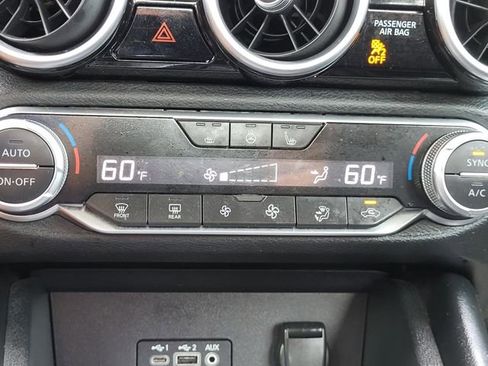 Certified 2023 Nissan Sentra SR w/ SR Premium Package image 14