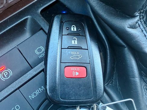 Used 2019 Toyota RAV4 Limited w/ Cold Weather Package AWD/4WD image 49