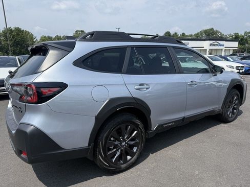 Used 2025 Subaru Outback Onyx Edition XT w/ Popular Package #2 AWD/4WD image 4