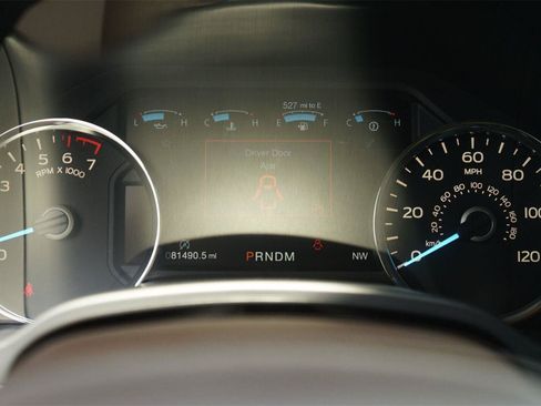 Used 2018 Ford F150 Lariat w/ Equipment Group 502A Luxury AWD/4WD image 25