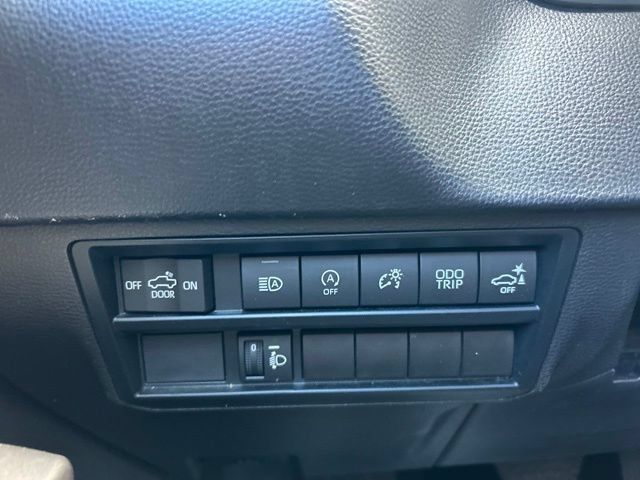 Used 2024 Toyota Tundra SR5 w/ SR5 Convenience Package AWD/4WD image 21