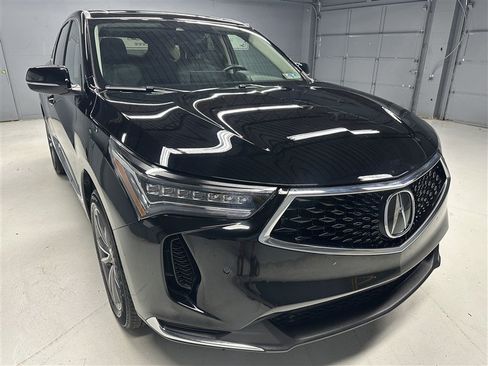Used 2023 Acura RDX AWD w/ Technology Package image 9